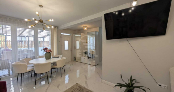 Casă tip duplex de inchiriat, situată &icirc;n Florești, zona Teilor