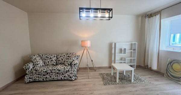 Stefan cel Mare/Parcul Circului spatios si luminos apartament 2 camere