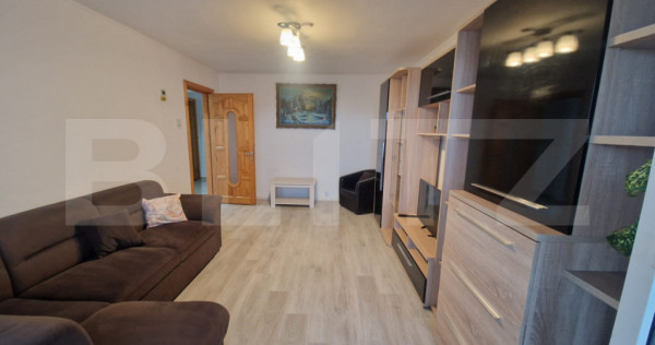 Apartament cu 3 camere decomandate, 68 mp, bloc renovat si i