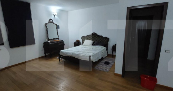Vilă modernă 440 mp cu piscină și 9 camere &ndash; Dumbrăvi