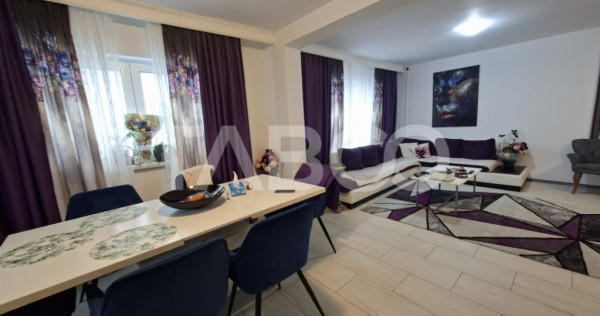 Casa tip duplex de vanzare 5 camere 2 bai 2 parcari Arhitect