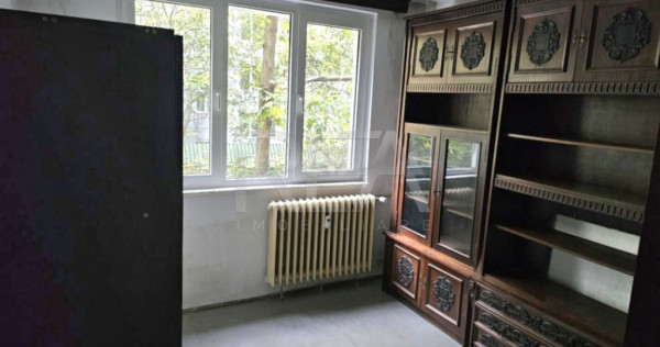 3 camere, decomandat, et 1/4, bloc anvelopat-Drumul Taberei