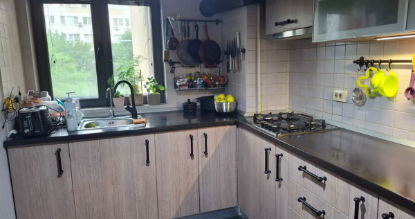 Apartament 3 camere 75 mp Alexandru Obregia