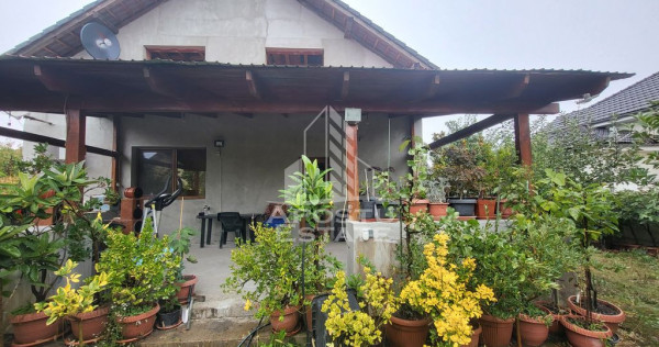 Casa individuala cu 5 camere,Giarmata Vii