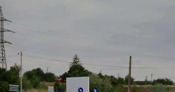 Teren intravilan 14.168 mp &ndash; pozitie excelenta la intra...