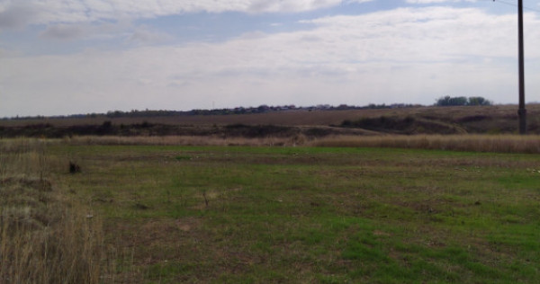 Teren intravilan zona Damila, 800 mp cu deschidere de 40m