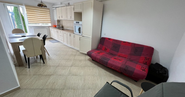 Apartament 2 camere,renovat cu gradina,zona Calea Cisnadiei