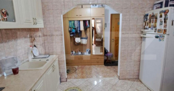 Apartament 2 camere, 52 mp, decomandat, zona Zamca