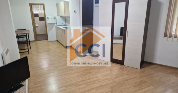 Garsonieră open-space de &icirc;nchiriat, Bacău, str. Stadio...
