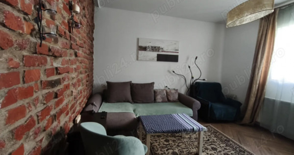 Apartament 2 camere, semidecomandat - zona Centru Civic