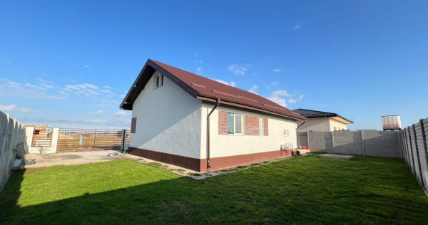 Casa individuala ~ 3 camere 1 baie ~ teren 355