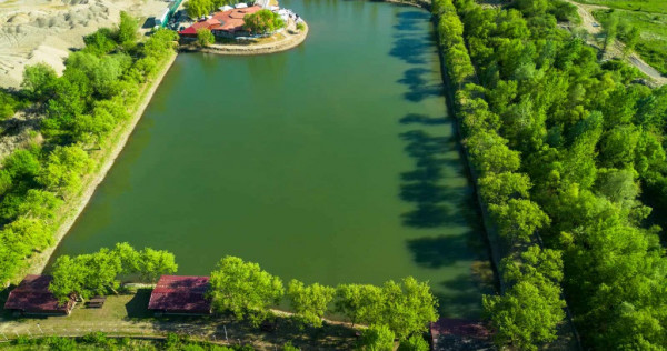 Complex turistic „Sfera Place” de închiriat