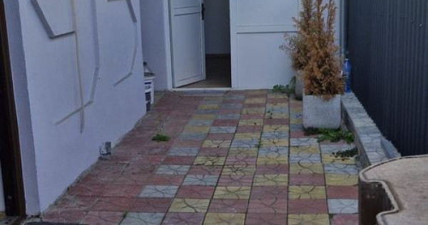 Casa in Rahova la pret de apartament