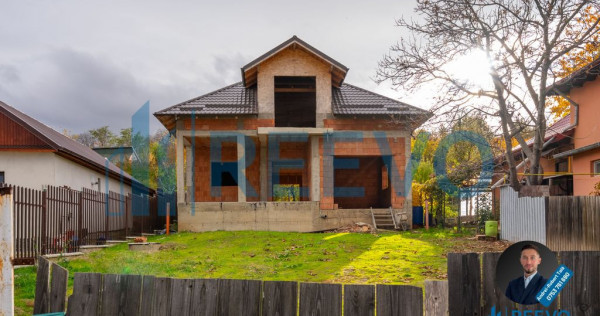 Casa de vânzare, strada Paun Pincio nr. 5, Moinești