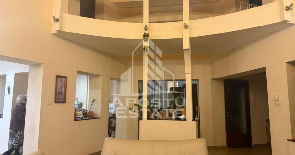 Casa spatioasa cu design american-calea Urseni