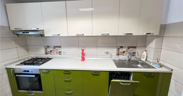 Ap 3 camere, 2 bai, parter inalt, ultracentral, Lic Unirea,