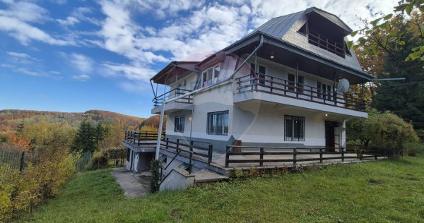 VILĂ 7 CAMERE| POIANA MĂRULUI| 2233MP TEREN| PRIVELIȘT...