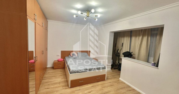 Apartament cu o camera, centrala proprie, Zona Girocului