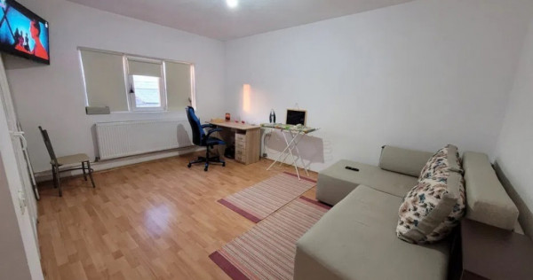 Garsoniera de vanzare zona POARTA 6, MOBILATA/UTILATA