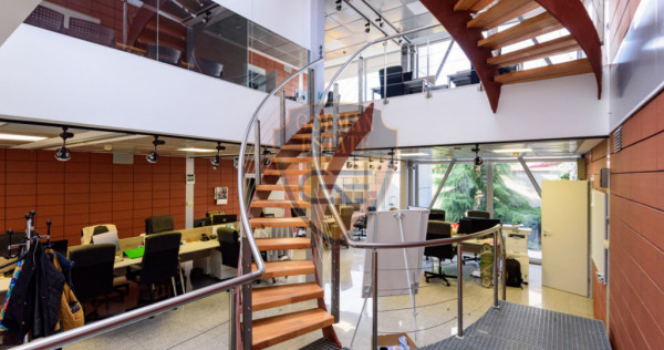 Spațiul comercial, Stadion, 225 mp utili cu curte si balcoa