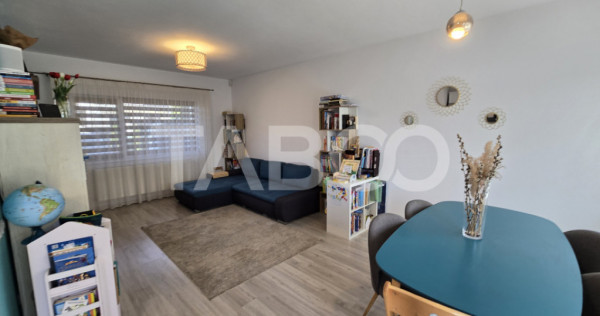 Casa de vanzare 5 camere 160mpu 3 bai 120mp teren liber zona