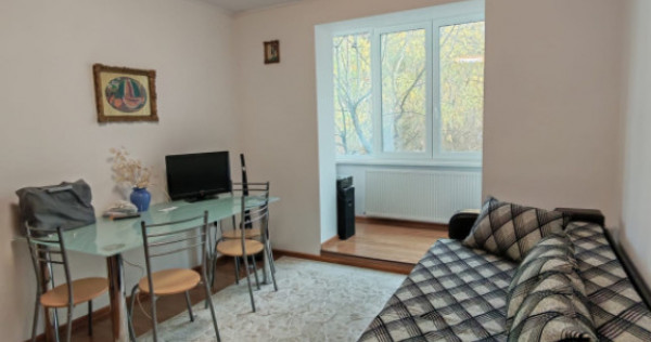 Apartament 2 camere, 49 mp, zona Săsar