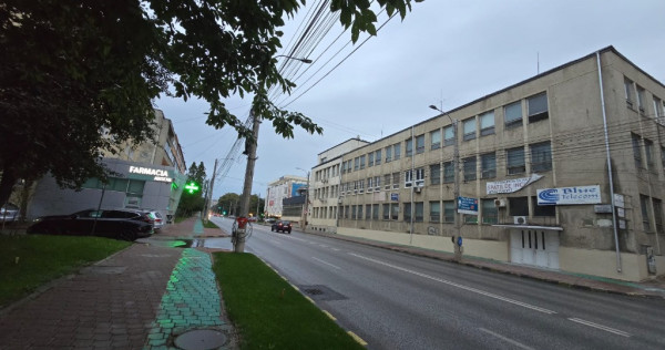 Cladire birouri/clinica medicala/aparthotel ultracentral Suceava
