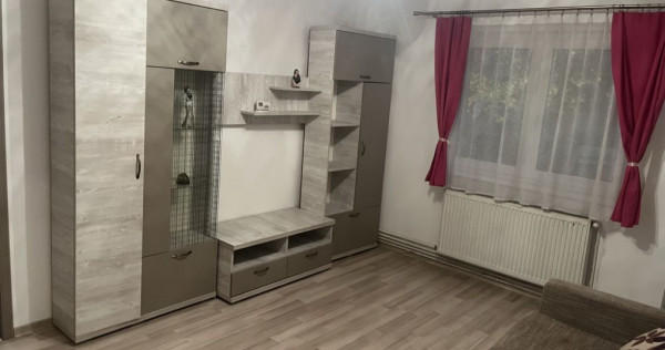Apartament 2 camere renovat zona Astra