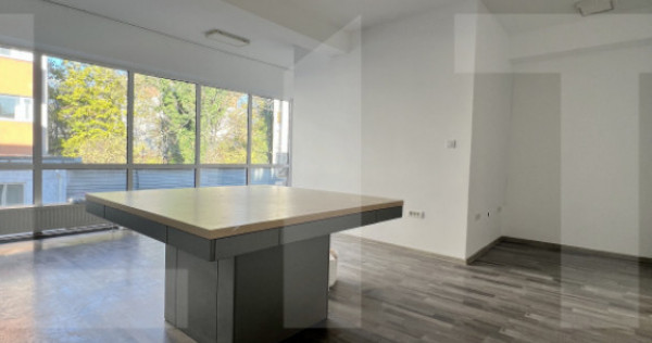 Spațiu comercial, 96 mp, zona Lipovei