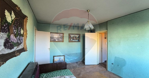 Apartament 2 camere de vanzare