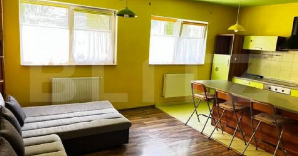 Apartament 3 camere 65 mp , 2 parcări, curte (lângă padur