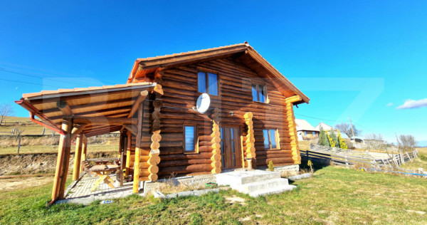 ????️ Cabana din lemn rotund, 140 mp utili, 1000mp teren ?