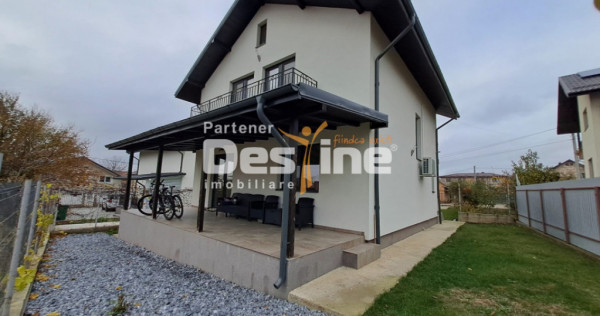 Miroslava CENTRU , Casa individuala, P+1+POD