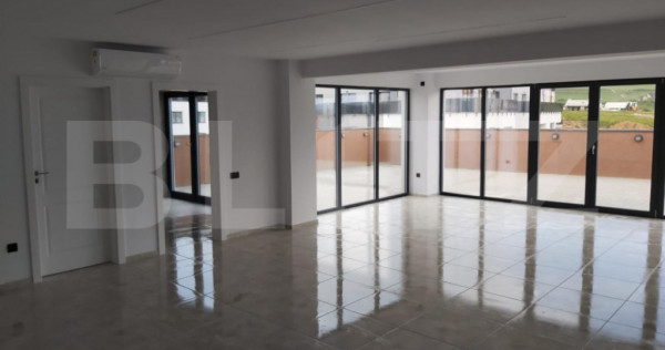 Penthouse 200 mp utili, 400 mp terasa, 2 garaje, 1 parcare,