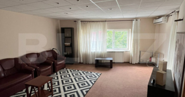 Apartament de 3 camere, 100mp, zona UMF