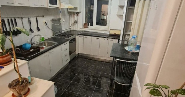 Apartament 3 camere Manastur-zona strazii Primaverii