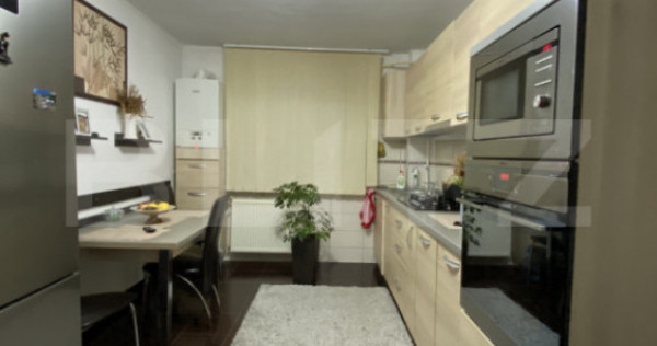 Apartament cu 2 camere, 54 mp, etaj 3/4 – Zona Decebal