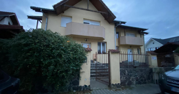 Casa / vila 8 camere zona Selimbar