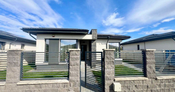 Casa individuala | P+Pod | 3 camere | Panouri solare