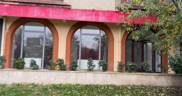 Spatiu Comercial de inchiriat in zona Delfinariu, Constanta