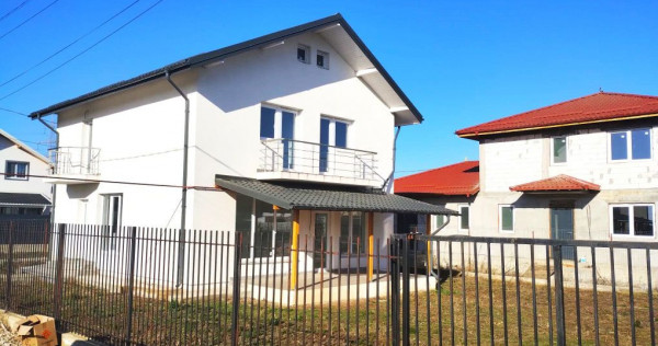 Casă individuală 5 camere, gata de mutare, 468 mp teren...