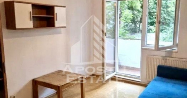 Apartament cu 3 camere, etajul 1, zona Girocului