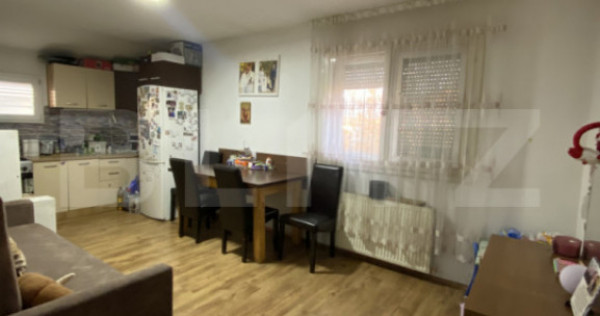 Apartament de v&acirc;nzare &ndash; zona Decebal, l&acirc;ngă Forța Zero