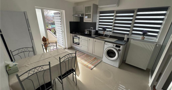 Garsoniera 45 mp (FACTURI INCLUSE), curte foisor, parcare