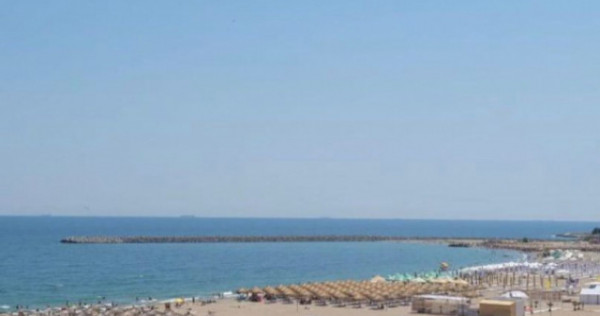 Vedere Frontală la Mare | Apartament Premium 2 Camere – F