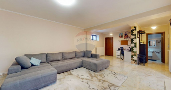 Doua case, 8 camere- oportunitate business - Bod, 2164 mp...