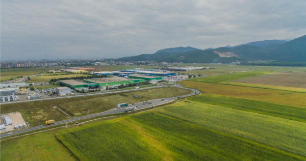 50.000 mp extravilan, in vecinatatea aeroportului, Ghimbav,