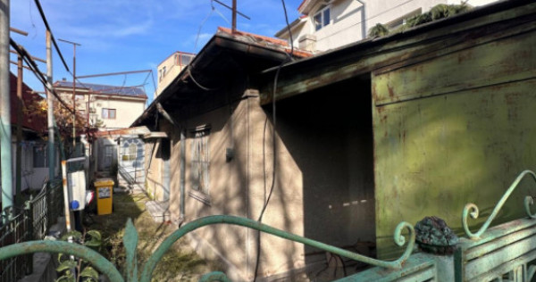 Casa cu potențial in zona Faleza Nord, Constanta