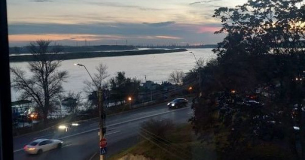 Închiriere apartament 3 camere – vedere superbă spre ...