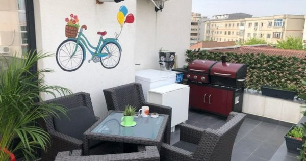 Apartament cu 3 camere si terasa, zona DACIA–Scoala Spect